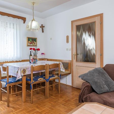 Holiday Home Pri Srni Бохин Екстериор снимка