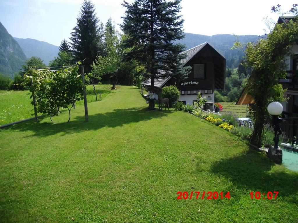 Holiday Home Pri Srni Бохин Стая снимка